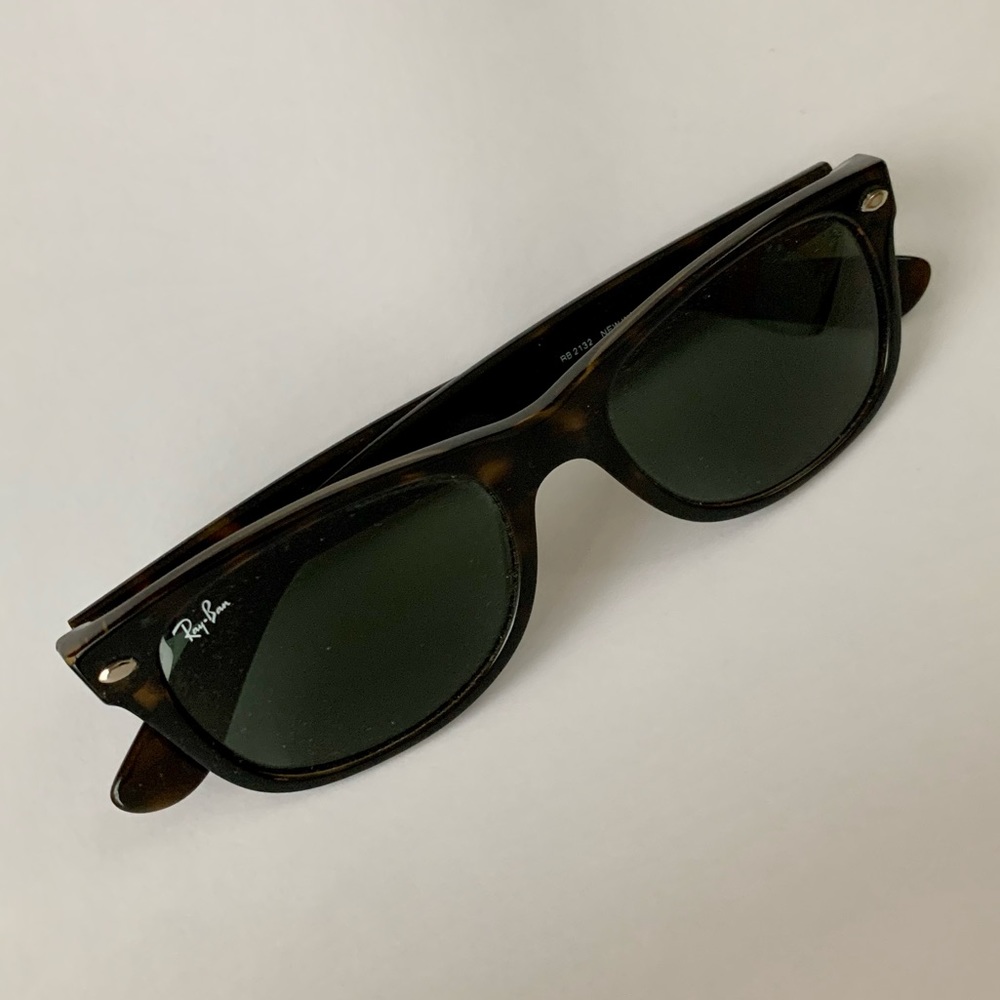 RayBan tortoise shell “New Wayfarers”